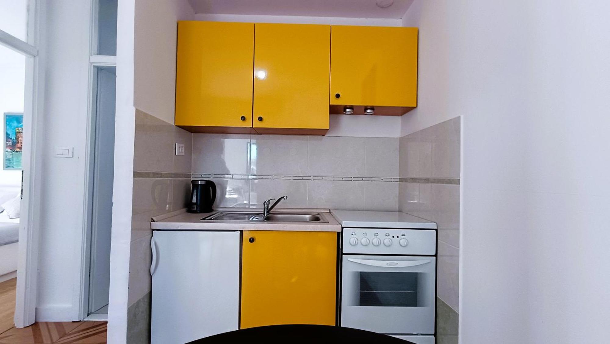 מאקרסקה Apartments Ella מראה חיצוני תמונה